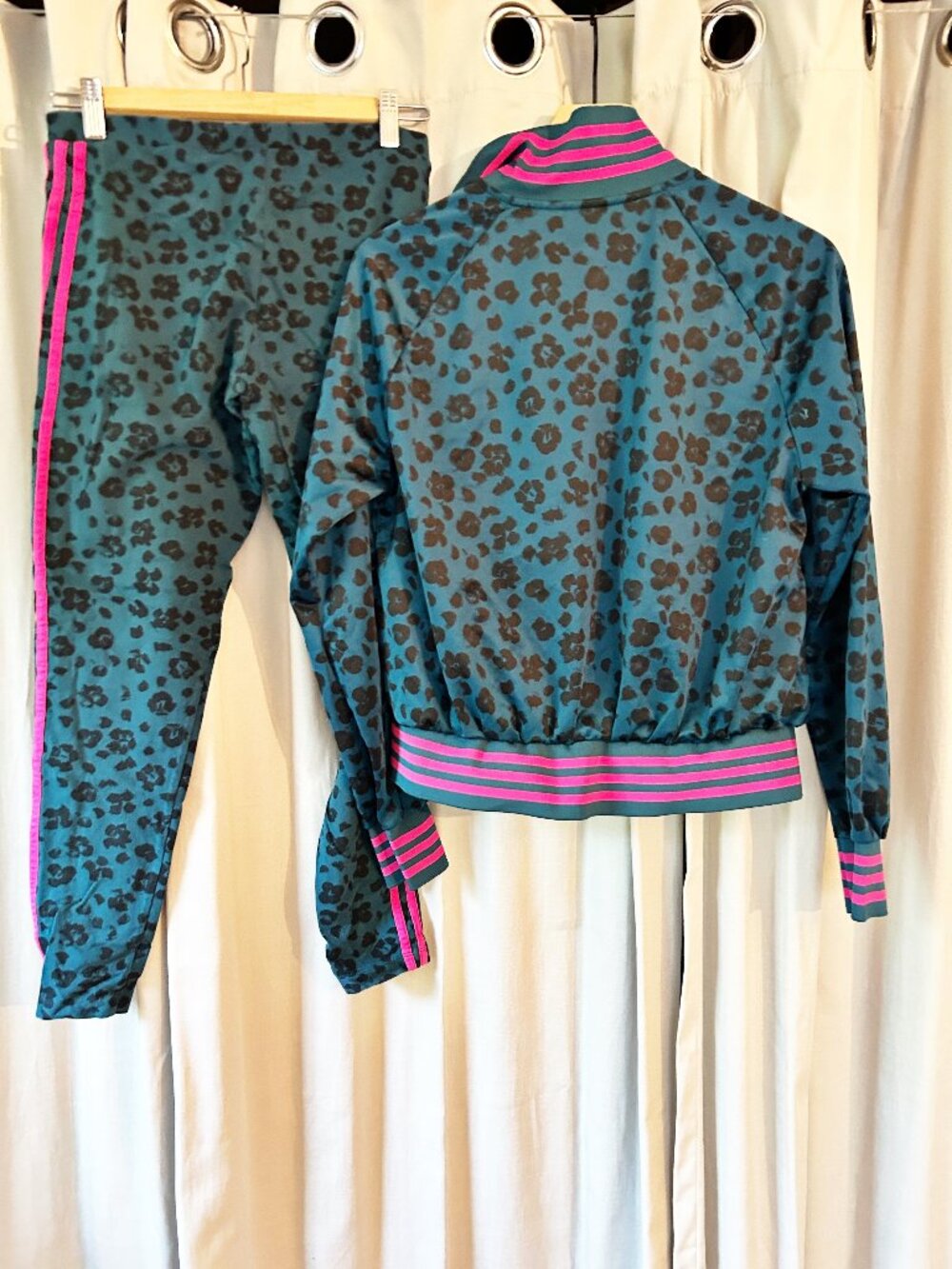 adidas Track Set, Teal and Black leopard with pink trim - Picture 9 of 14
